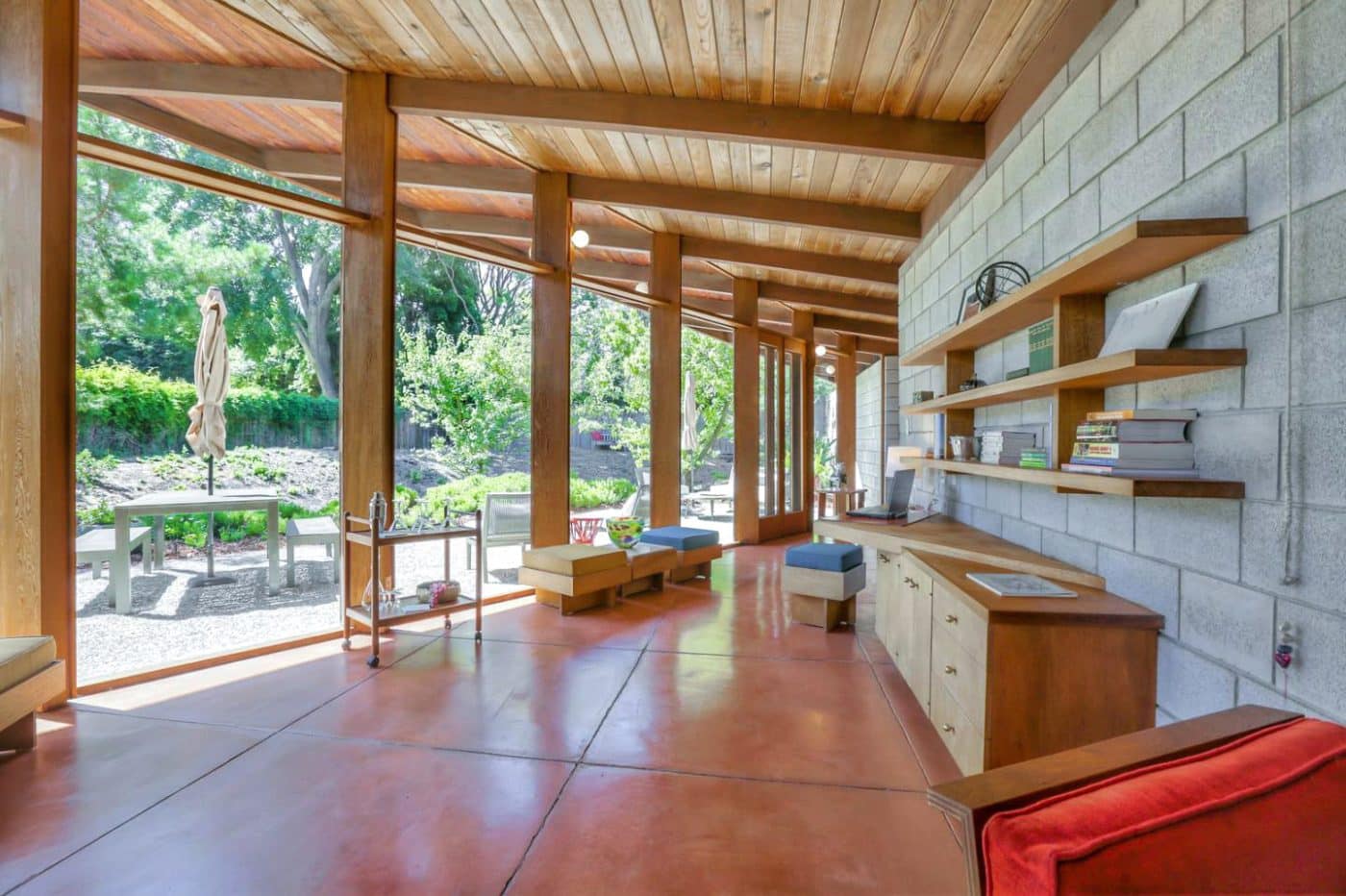 Concrete MCM Eichler Home by Aaron Green - ConcreteHomes.com